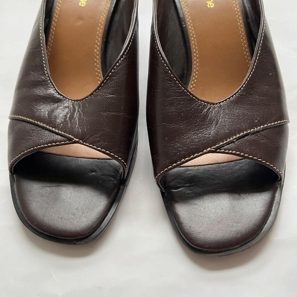 Liz Claiborne Shoes Slip on Mules Size 8 Brown Leather Block Heels Peep Toe - Picture 3 of 9